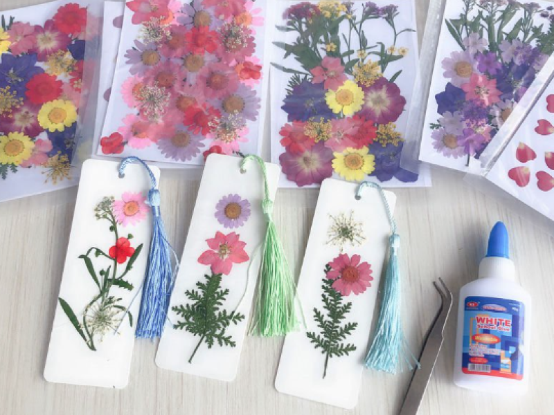 壓花書簽